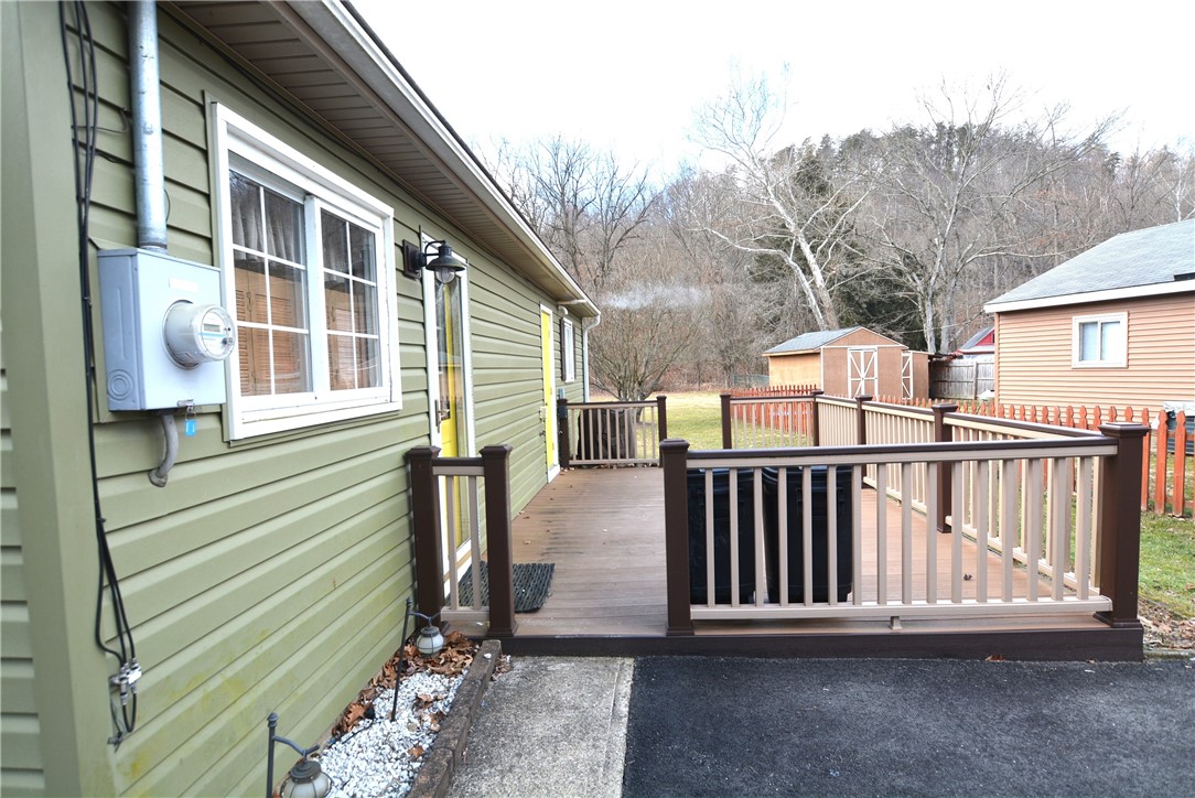 Natrona Hts/Harrison Twp., Pennsylvania 15065, United States, 2 Bedrooms Bedrooms, ,1 BathroomBathrooms,Residential,Contingent,80630