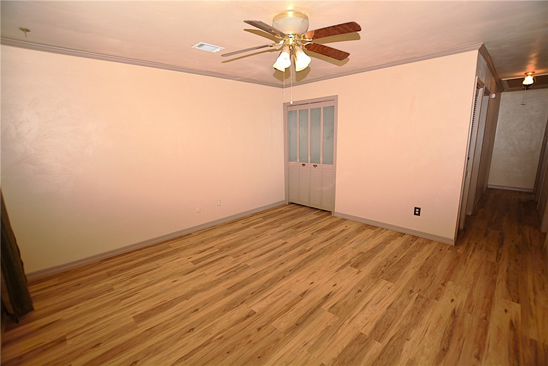Natrona Hts/Harrison Twp., Pennsylvania 15065, United States, 2 Bedrooms Bedrooms, ,1 BathroomBathrooms,Residential,Contingent,80630