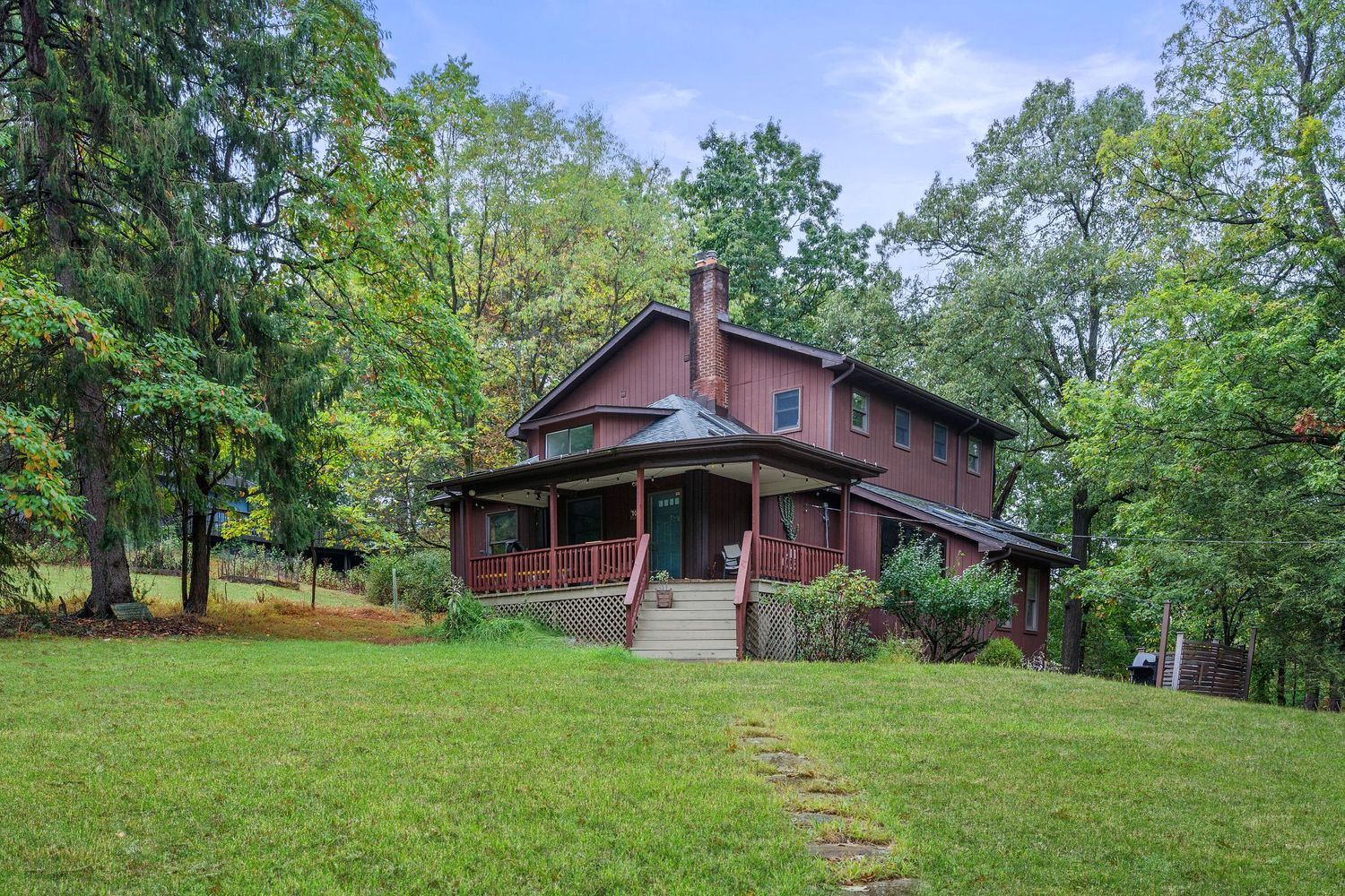 700 Woodland Rd