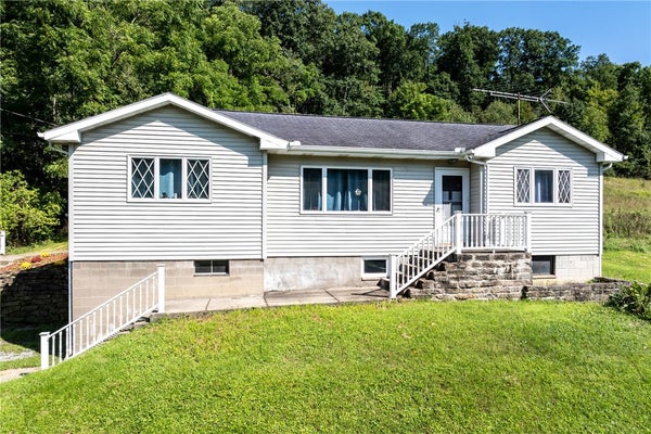 445 LITTLE CREEK RD, HARMONY, PA 16037 - Image 8ba6ceb6f331000e7fa456d99c8b4a1a/980574863