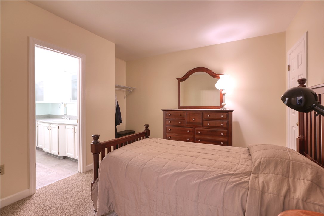 Beaver, Pennsylvania 15009, United States, 2 Bedrooms Bedrooms, ,2 BathroomsBathrooms,Residential,Active,226662