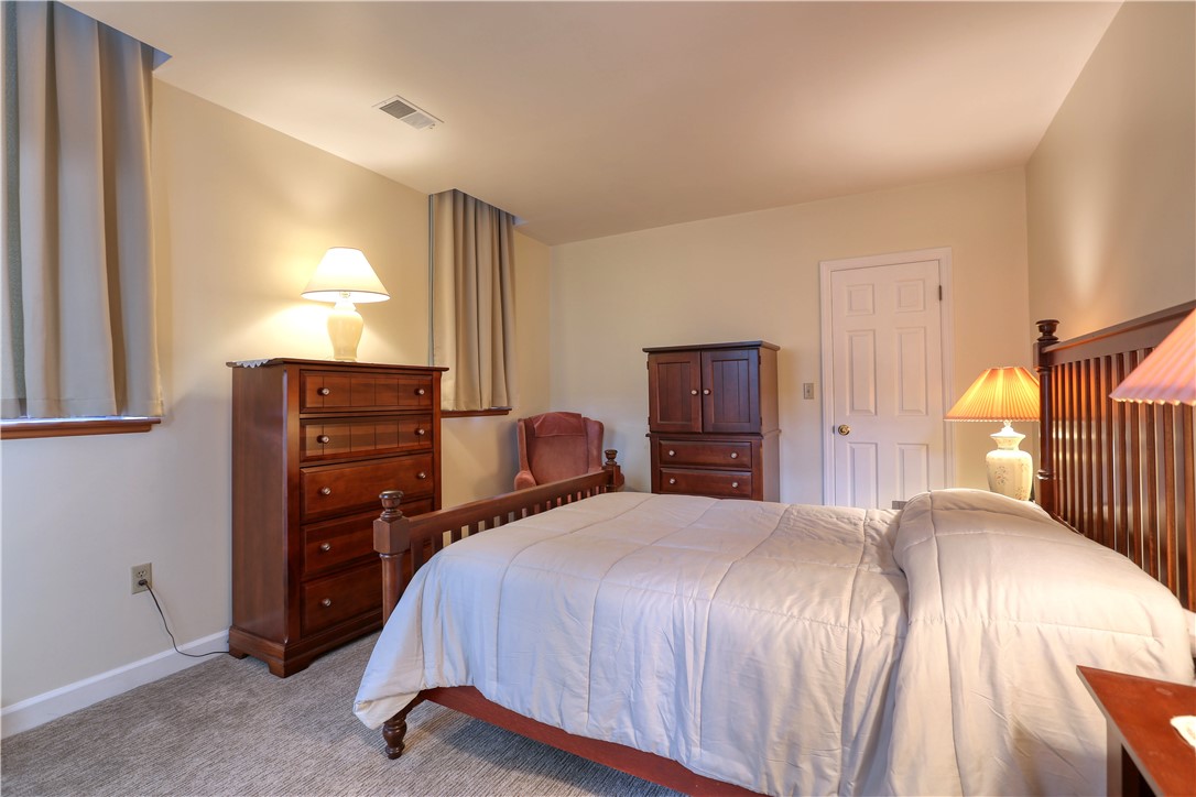 Beaver, Pennsylvania 15009, United States, 2 Bedrooms Bedrooms, ,2 BathroomsBathrooms,Residential,Active,226662