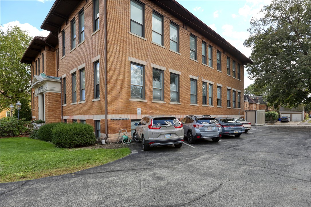 Beaver, Pennsylvania 15009, United States, 2 Bedrooms Bedrooms, ,2 BathroomsBathrooms,Residential,Active,226662