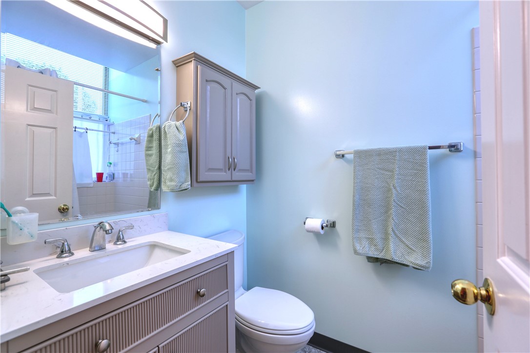 Beaver, Pennsylvania 15009, United States, 2 Bedrooms Bedrooms, ,2 BathroomsBathrooms,Residential,Active,226662