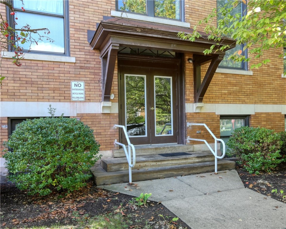 Beaver, Pennsylvania 15009, United States, 2 Bedrooms Bedrooms, ,2 BathroomsBathrooms,Residential,Active,226662