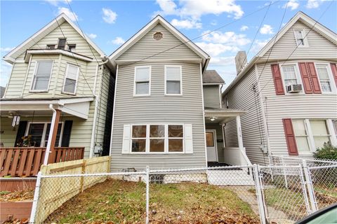 Photo of 2616 Milburn St, Mckeesport, PA 15132 (MLS # 1733494)