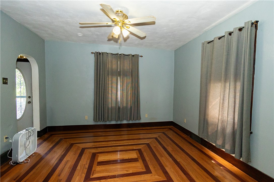 403 Gilmore Ave