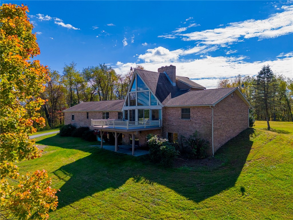 273 Fairview Rd