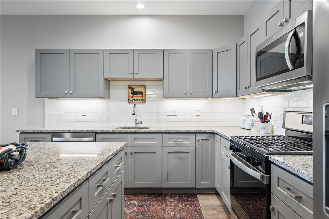 3809 Liberty Ave Ave #303, Lawrenceville, Pennsylvania image 3