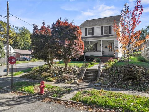 Photo of 1601 Boundary St. St, Aliquippa, PA 15010 (MLS # 1727540)