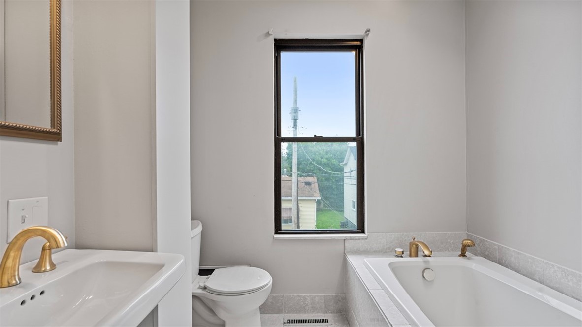 415 Wilcox St St, Carnegie, Pennsylvania image 27