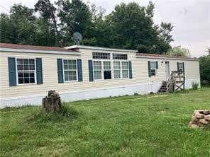 Photo of 198 Wilson Ln, Aliquippa, PA 15001 (MLS # 1761779)