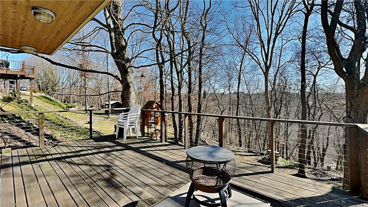 McCandless, Pennsylvania 15237, United States, 4 Bedrooms Bedrooms, ,3 BathroomsBathrooms,Residential,Contingent,87127