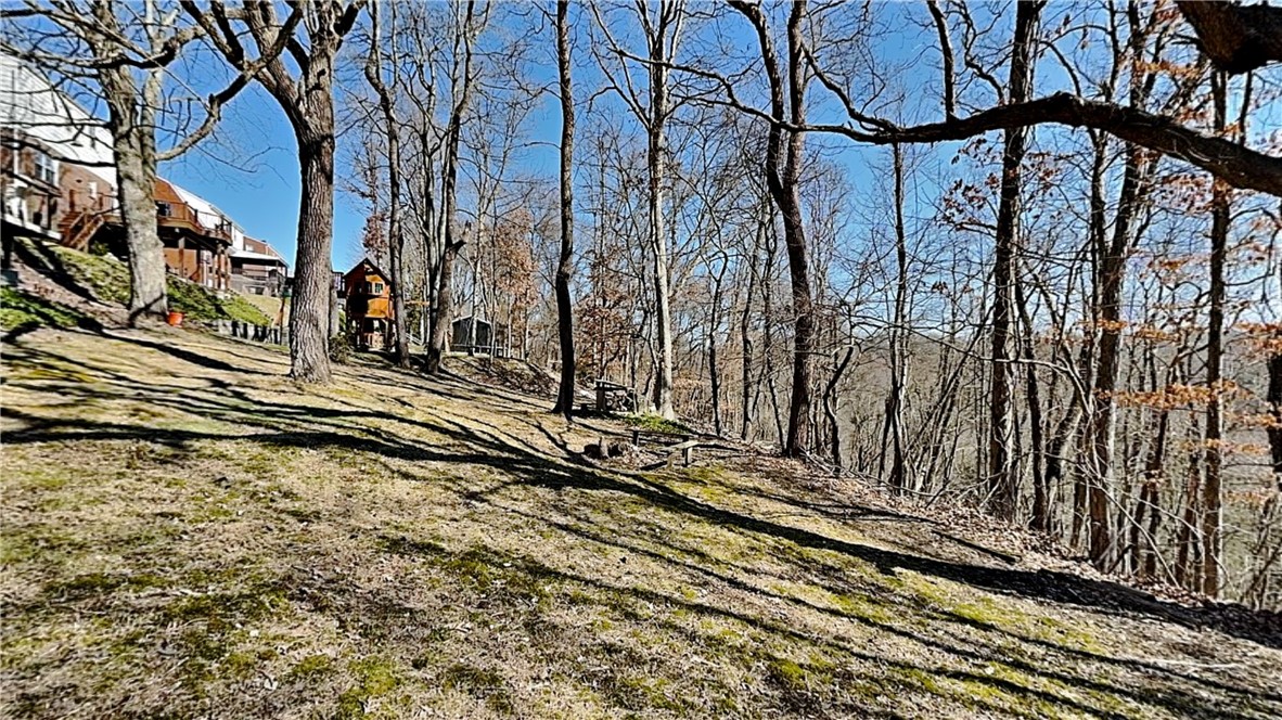 McCandless, Pennsylvania 15237, United States, 4 Bedrooms Bedrooms, ,3 BathroomsBathrooms,Residential,Contingent,87127