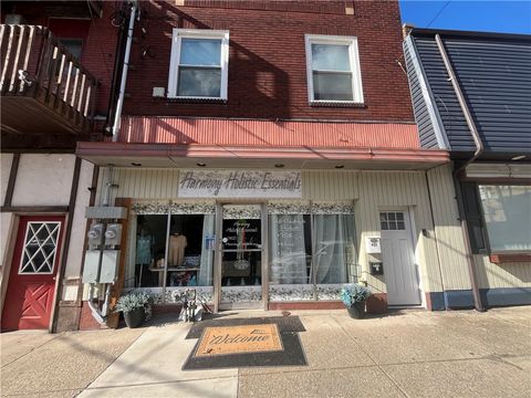 435 Cavitt Ave Trafford PA 15085