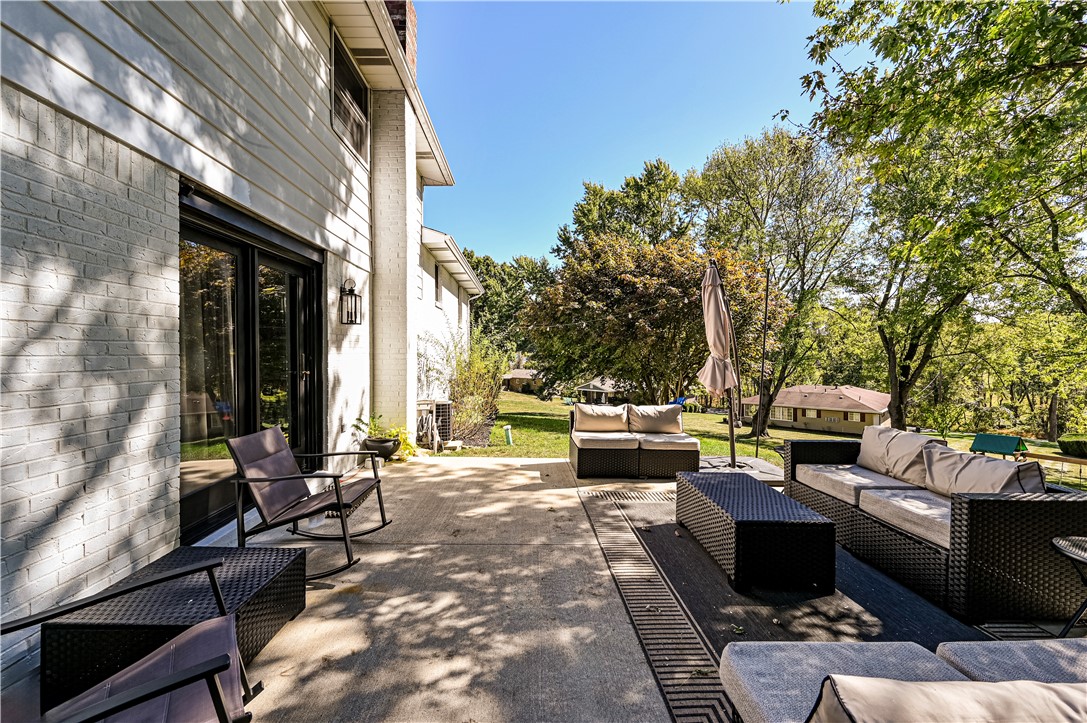 Hempfield Twp, Pennsylvania 15642, United States, 3 Bedrooms Bedrooms, ,2 BathroomsBathrooms,Residential,Active,230377