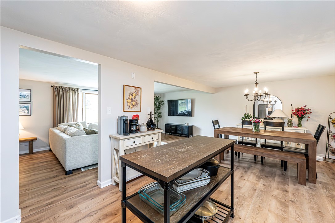 Hempfield Twp, Pennsylvania 15642, United States, 3 Bedrooms Bedrooms, ,2 BathroomsBathrooms,Residential,Active,230377