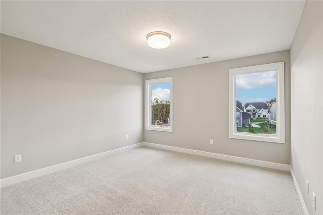 Marshall, Pennsylvania 15005, United States, 6 Bedrooms Bedrooms, ,6 BathroomsBathrooms,Residential,Active,240410