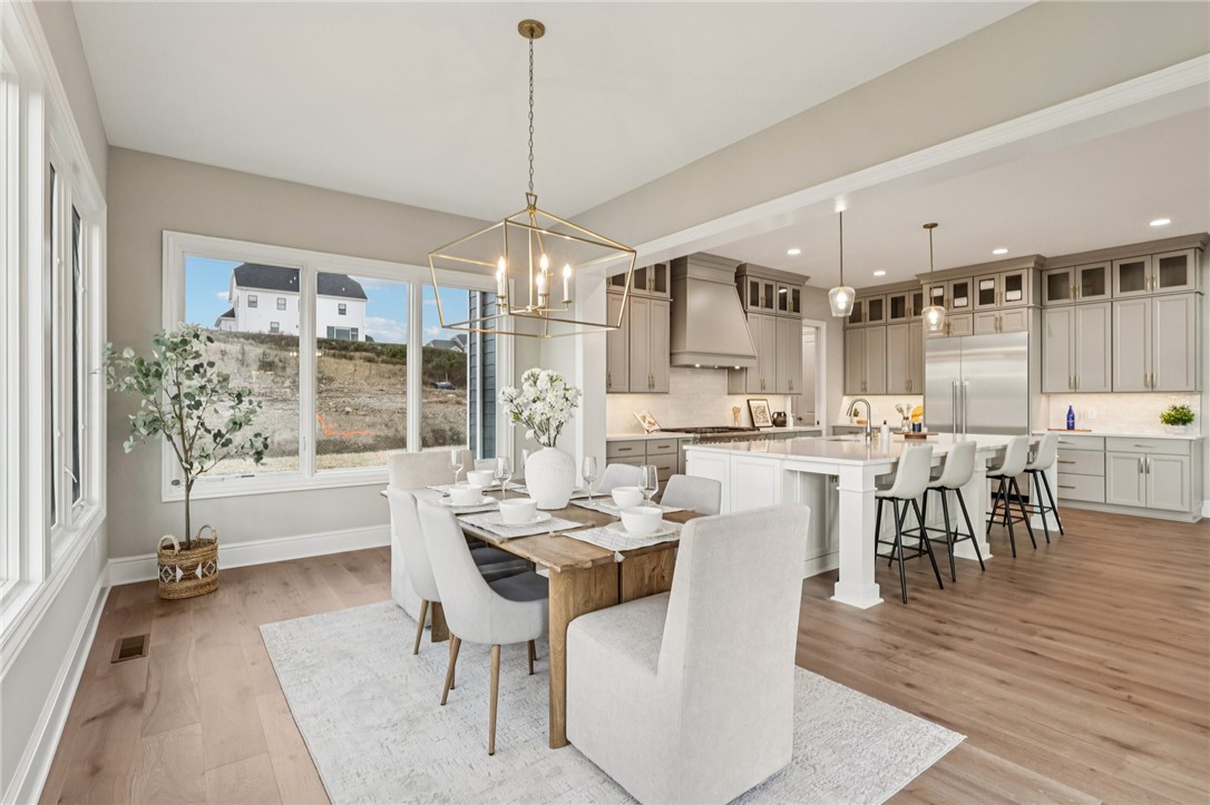 Marshall, Pennsylvania 15005, United States, 6 Bedrooms Bedrooms, ,6 BathroomsBathrooms,Residential,Active,240410