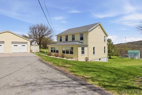 Photo of 66 Gdula St, Windber, PA 15963 (MLS # 1749828)