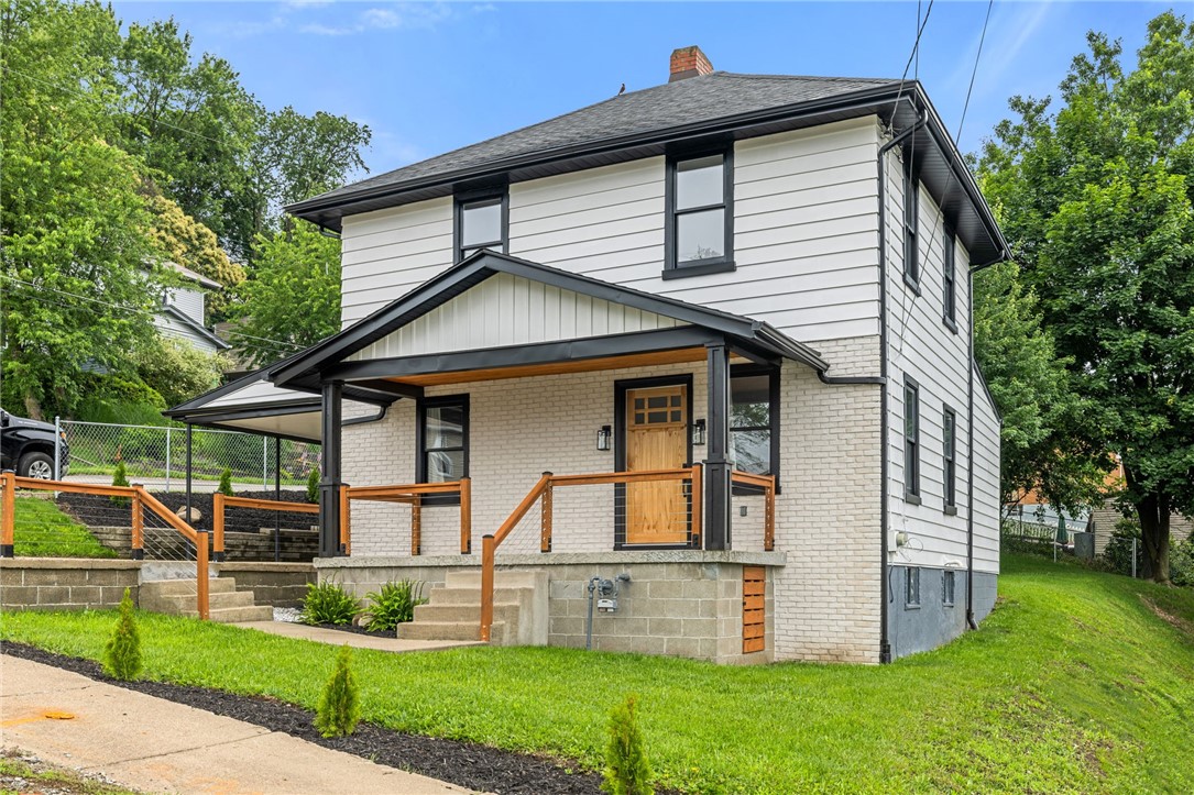 303 W Miller Ave