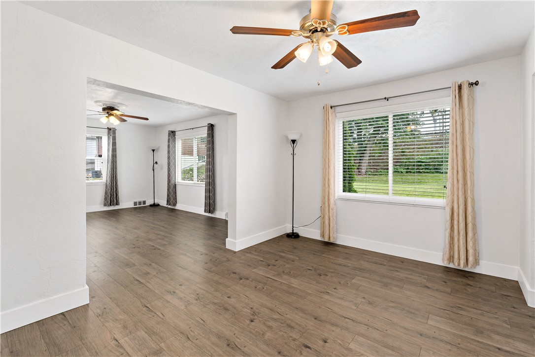 North Huntingdon, Pennsylvania 15642, United States, 3 Bedrooms Bedrooms, ,2 BathroomsBathrooms,Residential,Active,170360