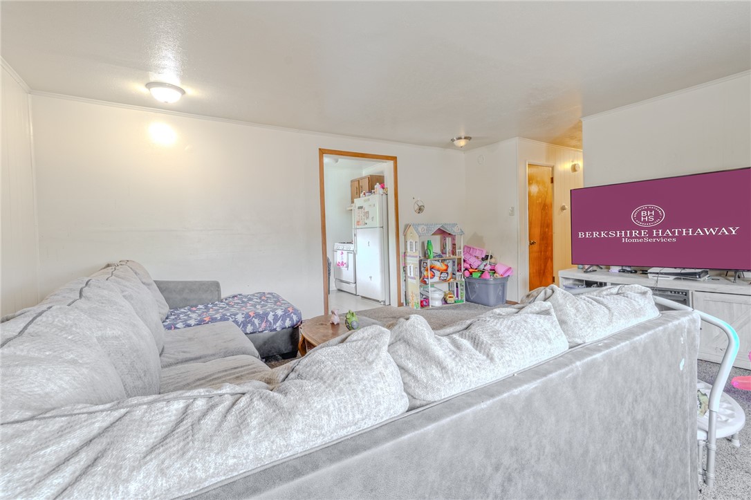 Versailles Boro, Pennsylvania 15132, United States, ,Residential,Active,45293