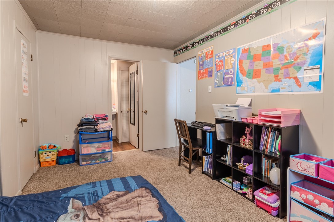 Versailles Boro, Pennsylvania 15132, United States, ,Residential,Active,45293