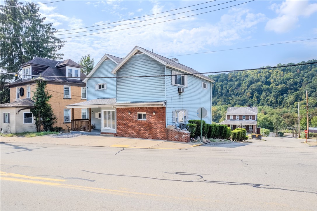 Versailles Boro, Pennsylvania 15132, United States, ,Residential,Active,45293