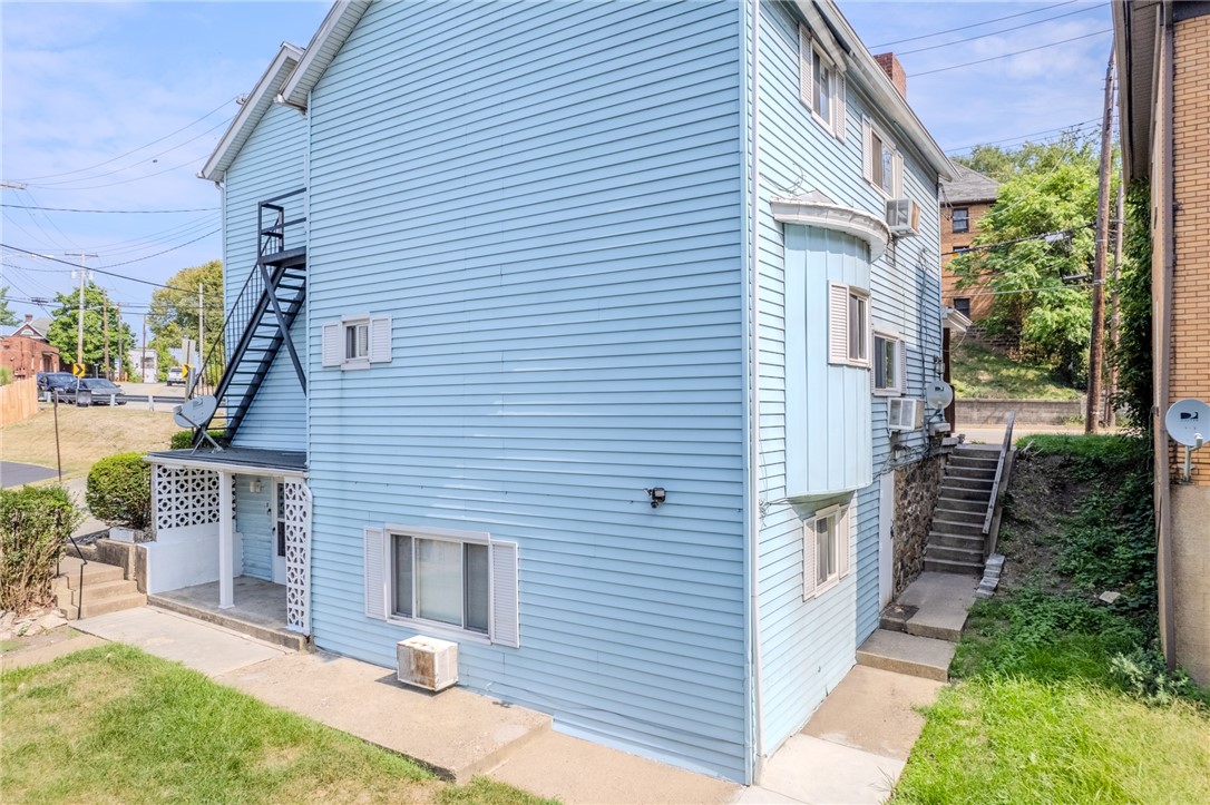 Versailles Boro, Pennsylvania 15132, United States, ,Residential,Active,45293