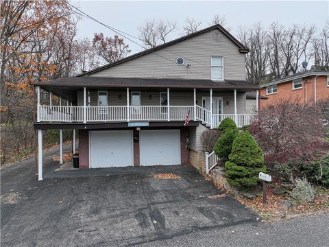 Photo of 1 Morgan St, Canonsburg, PA 15317 (MLS # 1731838)
