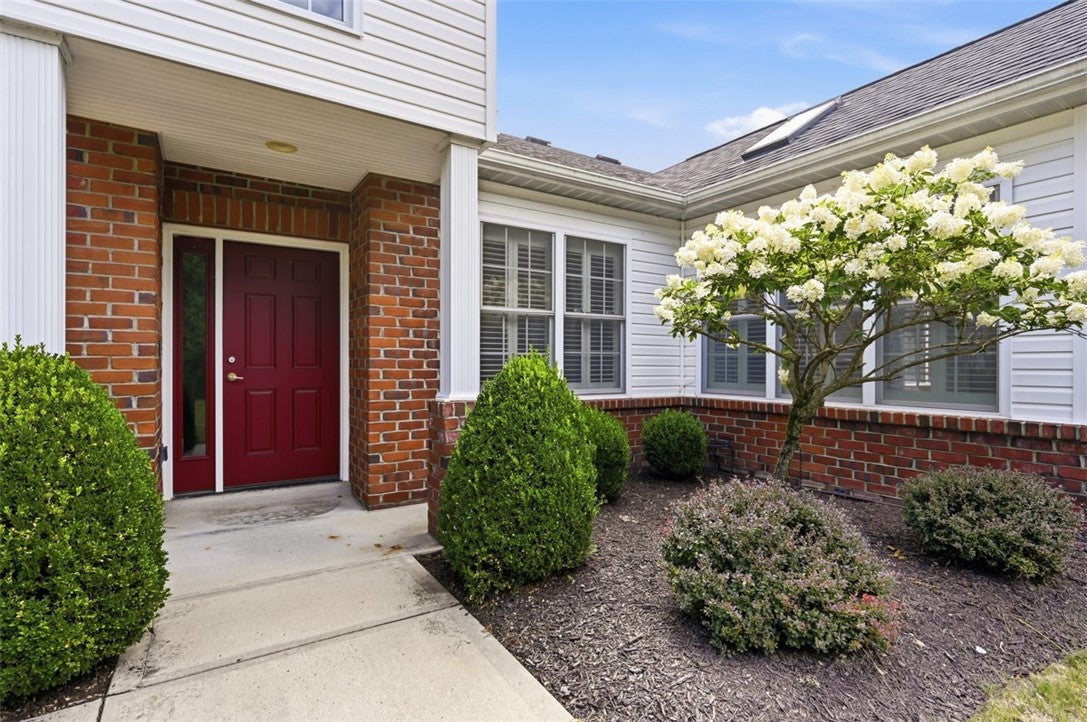 2403 Eloquent Ln