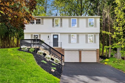 209 Glengarry Dr Moon/Crescent Twp PA 15108
