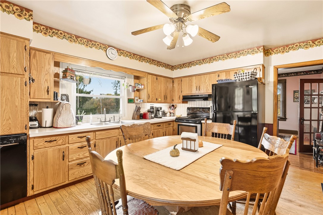 Jenner Twp, Pennsylvania 15563, United States, 4 Bedrooms Bedrooms, ,2 BathroomsBathrooms,Residential,Active,227904