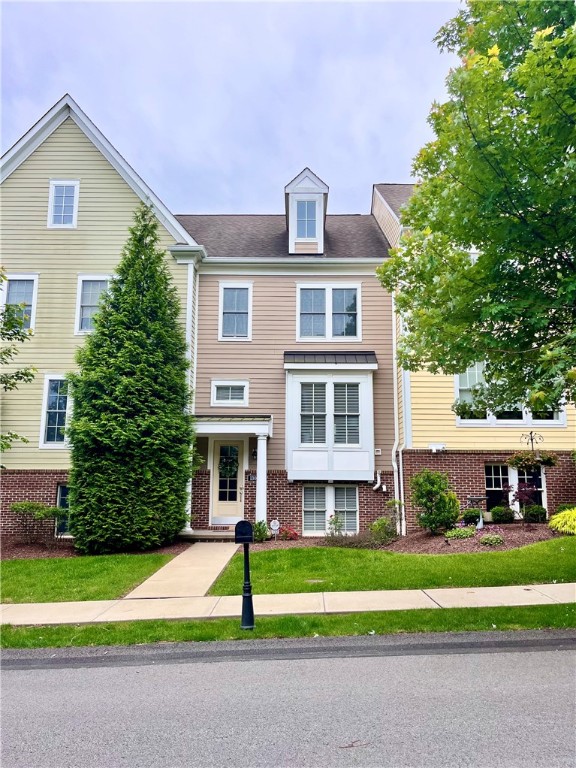 South Fayette, Pennsylvania 15017, United States, 4 Bedrooms Bedrooms, ,4 BathroomsBathrooms,Residential,Active,141870