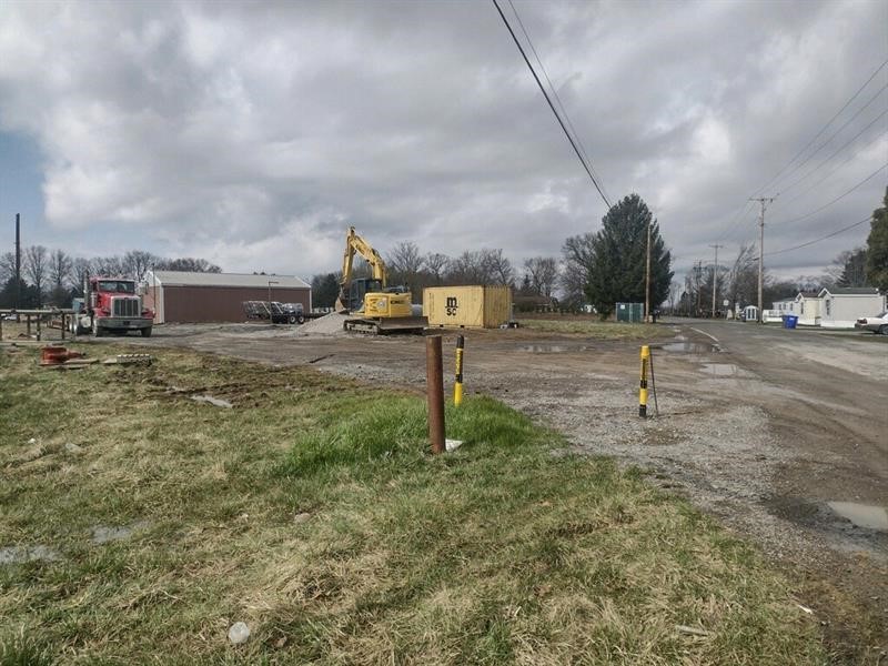 1004 Evans City Rd