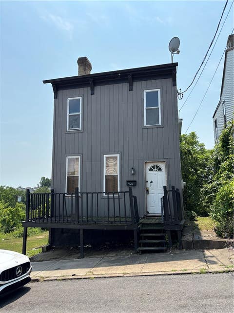 Homes For Sale - 926 Eureka Street St<br/> Allentown, PA 15210