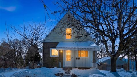 Photo of 652 Riverview Dr, Dravosburg, PA 15034 (MLS # 1739086)