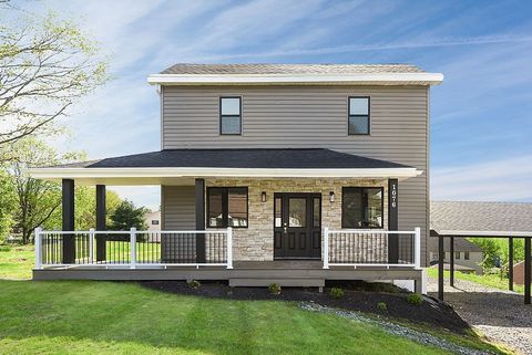 Photo of 1076 Chapel Rd, Monaca, PA 15061 (MLS # 1750884)