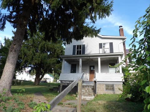 Homes For Sale - 39 Walnut Avenue Ave<br/> Fayette County, Dunbar, PA 15431
