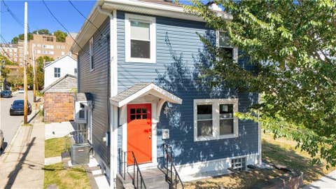 Homes For Sale - 417 Centennial Ave. Ave<br/> Sewickley, PA 15143