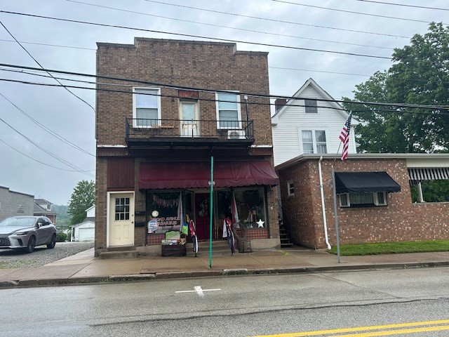 821 Broad Ave