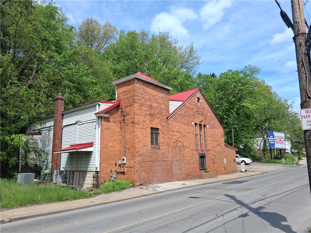 665 Bower Hill Road Rd, Bridgeville, Pennsylvania image 3