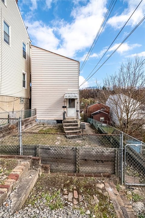 Homes For Sale - 516 Mary St St<br/> Millvale, PA 15209