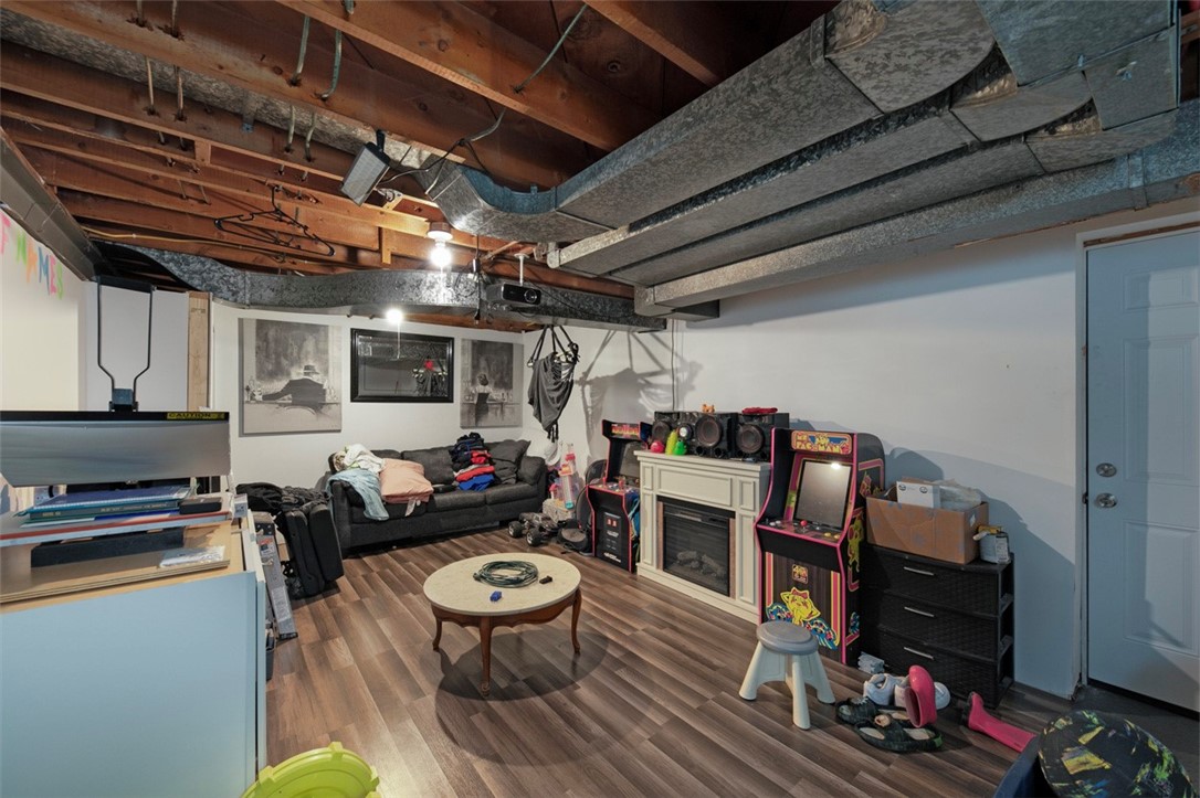 Murrysville, Pennsylvania 15668, United States, 5 Bedrooms Bedrooms, ,3 BathroomsBathrooms,Residential,Active,250292