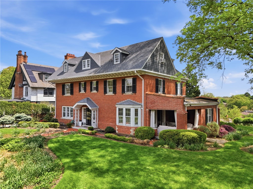 1101 Shady Avenue