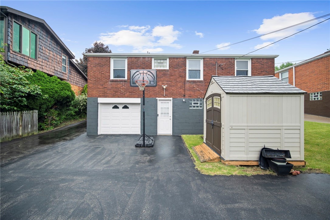 294 Bost Dr Dr, West Mifflin, Pennsylvania image 24