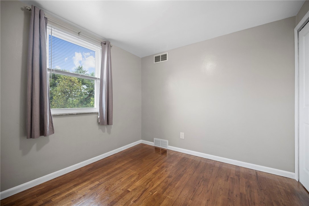 294 Bost Dr Dr, West Mifflin, Pennsylvania image 17