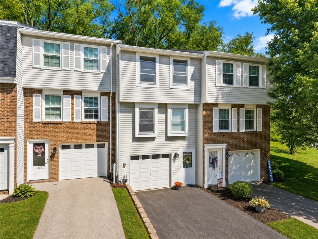 1017 Cottonwood Ct