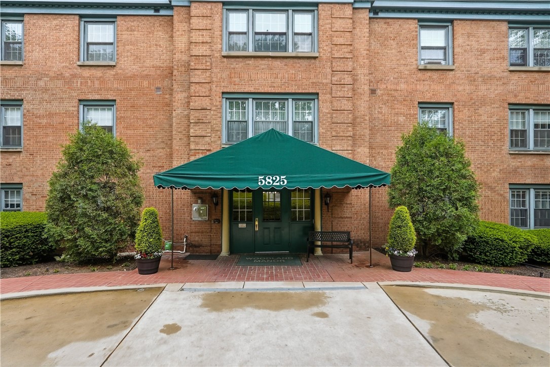 5825 5th Ave 314